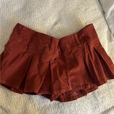 - Built In Shorts - Never Worn Y2k High Waist Cotton Skort, Y2k Cotton Mini Skirt For Fall, Y2k Cotton Bottoms Short Length, Y2k Cotton Short Bottoms, Y2k Cotton Shorts, Retro High Waist Cotton Mini Skirt, Cotton Skort With Pockets For Fall, Casual Fall Skort Short, Fall Cotton Skort With Pockets