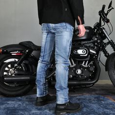 Designed for the ultimate protection on the road, our Motorcycle K-2 Stretch Denim Riding Jeans - Gear Upgrade are made with stretchable polyester and cotton fabrics, woven with stretch denim that provides superior tear-resistance. Stay safe and stylish with these jeans that offer both functionality and fashion. CE Certified Knee Outer Thigh Protective Pads ⇨ The knee and outer thigh pads are detachable and easy to mount. Insert them into their special pockets for added protection on the road. R Urban Straight Leg Jeans For Outdoor, Biker Jeans For Biker Events, Casual Straight Leg Bottoms For Motorcycling, Urban Denim Jeans For Outdoor, Casual Straight Leg Motorcycle Bottoms, Moto Style Fitted Straight Leg Jeans, Biker Style Straight Leg Jeans For Streetwear, Fitted Moto Style Straight Leg Jeans, Moto Style Fitted Jeans For Biker Events