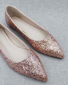 Women Shoes sparkly glitter pointy toe ballet flats. Comfortable throughout your special day and perfect for holiday party, night out and wedding party. DETAILS:COLORS AVAILABLE: Burgundy, Gold, Navy, Red, Rose Gold, Silver and WhiteUPPER: Synthetic upper and liningMATERIALS: Mandmade outsole STYLE NAME: VANITA-RG Gold Shoes Flats, Fancy Attire, Glitter Ballet Flats, Tan Wedding, Bridal Flats, Glitter Flats, Wedding Flats, Pointy Toe Flats, Rose Gold Bridal