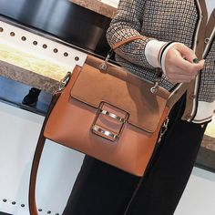 Winter new Korean version of joker air portable fashion large capacity sanded women's bag crossbody bag Beg Tangan, Successful Woman, Crossbody Bag Pattern, Mini Mochila, Tas Fashion, Medium Sized Bags, Vintage Shoulder Bag, Leather Handbags Crossbody, Women's Bag