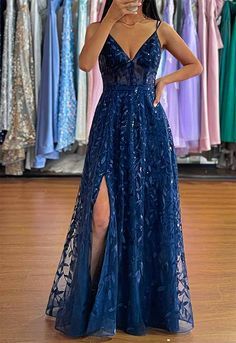 #fashion #fashionweekoutfit #fashionoutfit #fashioninspo #fashionstyle #fashionblog #fashionweek #fashionshow Fun Prom Dresses Unique, Prom Dresses 2023, Sequins Fabric, Short Prom Dresses, Unique Prom Dresses, Pretty Prom Dresses, Dresses 2023