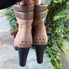 Great Condition New Heels By Cobbler Ankle Boots Heels, New Heels, Tods Shoes, Boots Heels, Leather Lace, Heeled Ankle Boots, Cobbler, Leather And Lace, Tan Brown