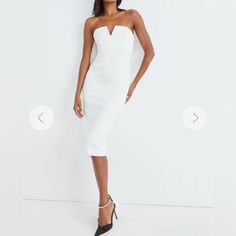 Veronica Bearch Nabi Strapless Dress: White Notched Neckline Elegant Midi Dress, Figure-Skimming Silhouette With A Vent At The Back Hem For Easy Movement. Never Worn, New With Tags Details & Fit 63% Polyester, 27% Viscose, 7% Cotton, 3% Elastane Length 36" Lined Professional Dry-Clean Only White Strapless Knee-length Evening Dress, Summer Strapless Fitted Dinner Dress, Summer Strapless Fitted Dress For Dinner, Summer Dinner Strapless Fitted Dress, Fitted Strapless Dress For Summer Dinner, Elegant Bodycon Dress With Straight Neckline For Brunch, White Strapless Midi Dress For Cocktail, Elegant Strapless Bandage Dress For Summer, Summer Cocktail Bandage Dress With Sweetheart Neckline