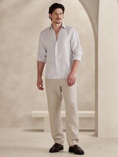 Castello Linen Beach Pant | Banana Republic Relaxed Linen Pants With Straight Hem, Straight Fit Straight Pants For Summer, Summer Straight Fit Pants, Summer Relaxed Fit Straight Pants, Relaxed Fit Straight Pants For Summer, Outfits With Linen Pants, Over 60 Outfits, Men Over 60, 60 Outfits