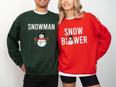 🎄 Funny Christmas Couple Sweatshirt - Make your winter holidays and Christmas celebrations more fun! Enjoy matching with your loved ones with this snow globe, snowman, and snow blower themed sweatshirt, perfect for Xmas parties. It's also an ideal option for coordinating couple or family outfits during the holiday season! 🧣 Soft and Comfortable: This sweatshirt keeps you warm during cold winter days without sacrificing style. Made from 100% quality fabric, it is ideal for long-lasting use. 🎁 Perfect Gift: A great choice for those looking for a Christmas gift! Give your loved ones the joy of owning this funny and stylish sweatshirt. Whether for Xmas parties or winter holidays, you'll stand out in any setting. ❄️ Winter Theme: This sweatshirt is designed to reflect the spirit of Christmas Fun Winter T-shirt With Crew Neck, Fun Winter Crew Neck T-shirt, Fun Crew Neck T-shirt For Winter, Fun Winter Crew Neck Sweatshirt, Fun Crew Neck Winter Sweatshirt, Fun Crew Neck Winter Tops, Fun Crew Neck Tops For Winter, Funny Crew Neck Tops For Winter, Novelty Christmas Crew Neck Top