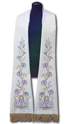 White stole - Roman pattern, embroidered Length (with tassels) - 128 cm / 50.4 inches, width - 17 cm / 6.7 inches. Elegant design, rich embroidery, high quality liturgical fabric make the stole look very impressive. The stole is ideal for use during sermons, services, processions. An excellent choice as a gift for a priest on the occasion of ordination, primacy, priesthood jubilee. White Folk Style Embroidered Fabric, Folk White Fabric With Embroidered Border, White Folk-style Fabric With Floral Embroidery, White Folk Style Fabric With Floral Embroidery, Ceremonial White Embroidered Fabric With Border, White Intricate Embroidered Fabric For Ceremonial Use, Priestly Garments, Roman Pattern, White Stole