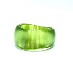 Vintage Green Apple Iridescent Lucite Concave Chunky Bangle Bracelet Circa late 80s early 90s Bulky wide thick high quality piece. Molded concave style uneven intentional Wear commensurates with age. See photos. Lucite Jewelry, Late 80s, Early 90s, Moon Glow, Green Apple, Vintage Watches, Bangle Bracelet, Antique Jewelry, Vintage Antiques