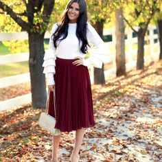 Beautiful Rachel Parcell Burgundy Pleated Midi Skirt. Nwt Size Large. I Wish It Still Fit. So Versatile As You Can Style Up Or Down. I Absolutely Am Obsessed With Her Collection. Lined So It's Not See Through. Top Is Chiffon. Chic White Pleated Skirt For Fall, Midi Pencil Skirt For Date Night In Fall, Fall Midi Pencil Skirt For Date Night, Elegant White Skirt For Fall, Elegant Pencil Skirt For Brunch, Elegant Lined Mini Skirt For Fall, Chic Fall Pencil Skirt For Date Night, Fall Midi Skirt For Date Night, Elegant Brown Pleated Mini Skirt