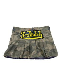 VON DUTCH MINI SKIRT WAIST:- 31" INCHES LENGTH:- 12" INCHES  CONDITION :- 8/10 PAYMENT And SHIPPING: ■Accept "PAYPAL" Only  ■This item will be ship along with Tracking Number after received a completed payment. ■After 7-14 days You can trace the parcel via Post Malaysia Website : http://www.pos.com.my/postal-services/quick-access/?track-trace ■Expected Shipping period takes within 14-21 days to arrived to its destination around the world. Dear valued customer: ●All Measurements were been measure Track Skirt Outfit, Von Dutch Skirt, 2000s Mini Skirt, Vivienne Westwood Clothes, Punk Mini Skirt, Graphic Skirt, Vintage Mini Skirt, Clothes Skirts, Mini Rock