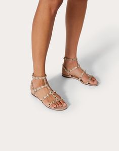 Rockstud Flat Calfskin Sandal With Straps for Woman in Poudre Valentino Flat Sandals, Rockstud Flats, Valentino Sandals, Woman In Black, Studded Sneakers, Oxford Sneakers, Boot Accessories, Valentino Garavani, Strap Sandals