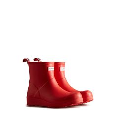 Women's PLAY™ Short Rain Boots Ankle Hunter Boots, Red Hunter Rain Boots, Scandinavian Clothing, Rain Boots Hunter, Rain Boot Outfit, Red Hunter Boots, Womens Hunter Boots, Infj Psychology, Women's Rain Boots