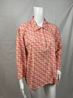 "Vintage 1970s Blouse Loose Tunic Style Shirt Pink and Green with Abstract Pattern Button Detail on Chest  Cotton Material  Made in Italy  Measurements  Bust - 44\" Waist - 44\" Length - 24\" Sleeve - 18\" Shoulder - 17\"" Retro Pink Top With Retro Print, Retro Pink Printed Shirt, Collared Pink Blouse For Daywear, Pink Long Sleeve Retro Top, Pink Cotton Printed Blouse, Vintage Pink Button-up Blouse, Retro Pink Button-up Blouse, Pink Floral Print Collared Blouse, Vintage Pink Tops With Retro Print