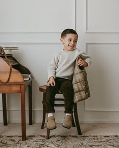 Boys New Years Outfit, Boys Outfits Aesthetic Kids, Toddler Boy Church Outfit, Old Money Kids Outfits Boy, Old Money Toddler Outfits, Preschool Boy Outfits, Old Money Kids Outfits, Boys Holiday Outfits, Toddler Boy Pictures