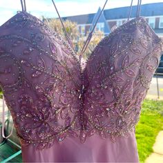 Prom Dresses Sweetheart Neckline, Euphoria Prom Dress, 2000 Prom Dress, Rapunzel Prom Dress, 2000s Prom Dress, Fashion Nova Prom Dresses, Burgundy Sequin Dress, Rapunzel Dress, Gown Ideas