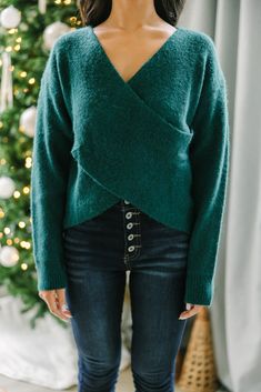 This sassy knit sweater is sure to have you feeling your best self! The crisscross front detail is so unique and fun! We think this sweater is going to look amazing with your favorite high waisted skinny, boyfriend or straight leg jeans! V-neckline Long sleeves Crisscross body Generous stretch Cindy is wearing the small. Emerald Green Sweater, Green Outfits, Winter Green, Cool Winter, Mint Julep Boutique, Your Best Self, Green Outfit, Mint Julep, Model Fits