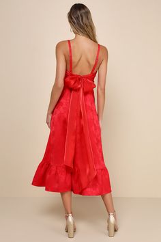 If posh poise is your aesthetic, you'll love the Lulus Major Perfection Red Floral Jacquard Midi Dress with Pockets! Midweight jacquard floral fabric, with a subtle crinkled texture throughout, shapes adjustable straps and a bustier-inspired bodice with seaming details, a sweetheart neckline, and a hidden V-bar. Long organza sashes tie across the open back for a darling detail. Fitted waist features side seam pockets and tops an A-line skirt that falls to a ruffled midi hem. Hidden zipper/clasp Midi Dress With Pockets, Dress With Ruffles, Lulu Fashion, Midi Ruffle Dress, Wrap Midi Dress, White Tulle, Tiered Midi Dress, Floral Jacquard, Blue Satin