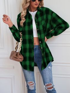 Women's Plaid Shirt Lapel Long Sleeve Check Shirt Oversize Plaid Shirt Jacket Fall Shirt With Relaxed Fit And Casual Collar, Casual Single Breasted Tops For Fall, Casual Single-breasted Top For Fall, Fall Single Breasted Collared Shirt, Oversized Plaid Shacket Casual Style, Trendy Relaxed Fit Long Sleeve Shacket, Oversized Collared Tops For Winter, Oversized Collared Winter Top, Green Winter Shirt With Pockets