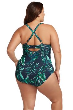 D Cup Swimwear, Chlorine Resistant Swimwear, Underwire One Piece, Green Swimwear, Underwire Swimsuit, Navy One Piece, Plus Size Tankini, Flattering Swimsuits, Knot Tie