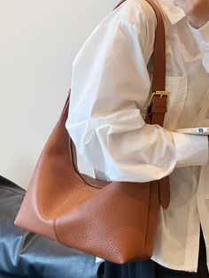 BagForLove - 2023 Stylish Oversized Shoulder Bag with Ample Space Oversized Shoulder Bag, Grocery Shopping Bags, Daily Bag, Elegant Bags, Strap Bag, Brown Purses, Word Wrap, Shoulder Purse, Fun Bags