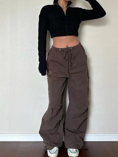 Brand: other/otherAge: 18-24 years oldSize: XS S M L XLStyle: StreetStreets: European and AmericanWomen's trouser waist height: natural waistColor classification: milky white brown brown presale 15 days milky white pre-sale 15 daysYear Season: Fall 2022Thickness: RegularClothing style details: PleatsTrouser length: Long pantsWomen's pants type: cargo pantsMaterial composition: 100% of cotton Cargo Parachute Pants, Oversized Sweatpants, Spring Outfits For School, Style Cargo, Streetwear Casual, Boho Floral Dress, 90s Retro, Lace Bodycon Dress, Pant Length