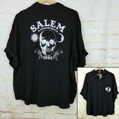 Hot Topic Skull Salem Oversized Button Shirt Womens Plus 1 Black Goth Witch Moon Nwt New With Tags, Hot Topic Skull Salem Oversized Button Shirt Womens Plus 1 Black Goth Witch Moon Size: 1 Plus Size (Oversized) ***I Would Recommend Comparing Sizes To A Similar Garment From Your Closet To Determine If The Size Fits You. Measurements: Armpit-To-Armpit: 25 Full Chest: 50 Collar/Shoulder Point To Bottom Hem: 28 Details: Get Some Major Witchy Vibes With This Black Oversized Button-Up. Printed On The Wiccan Shirt, Oversize Tshirt Outfits, Witch Moon, Goth Witch, Black Punks, Black Goth, Rock T Shirts, Witchy Vibes, Tshirt Outfits