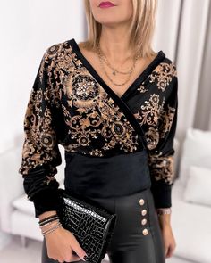 Size: S,M,L,XL;Style:ChicType:BlousesMaterial:PolyesterNeckline:V-NeckSleeve Style:Long SleeveLength:RegularPattern Type:BaroqueFit Type:RegularOccasion:DailyPackage Include:1* Blouse Stretch V-neck Blouse For Party, Party V-neck Blouse With Floral Print, Elegant Long Sleeve Blouse With Baroque Print, Elegant Long Sleeve Baroque Print Blouse, Floral Print V-neck Top For Evening, Black V-neck Printed Blouse, Black Stretch Printed Blouse, Stretch Black Printed Blouse, Stretch V-neck Printed Blouse