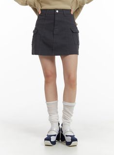 Y2k Denim Skirt With Pockets, Trendy Mini Cargo Skirt, Casual Fitted Mini Skirt With Pockets, Y2k Mini Skirt With Pockets, Trendy Mini Cargo Skirt With Pockets, Streetwear Mini Skort With Pockets, Trendy High Waist Skirt With Multiple Pockets, Trendy High-waist Skirt With Multiple Pockets, Casual Cotton Mini Cargo Skirt