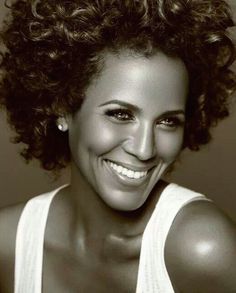 Nicole Ari Parker Talks Natural Hair, Business Natural Hair Tips, Hair Business, Hair Affair, Business Hairstyles, Natural Women, Natural Hair Inspiration, Short Natural Hair Styles