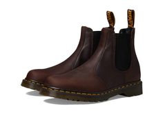 PRICES MAY VARY. Welted on a rugged air-cushioned sole punched with signature yellow welt stitching. Antique gold eyelets and two-tone rounded laces Dr Martens Chelsea, 2976 Chelsea Boots, Dr Martens Airwair, Chestnut Leather, Chelsea Boots Women, Chestnut Brown, Leather Chelsea Boots, Goodyear Welt, Chelsea Boot