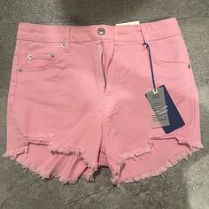 Never Before Worn Trendy Ripped Pink Bottoms, Pink Distressed Cotton Bottoms, Distressed Pink Cotton Bottoms, Pink High Waist Ripped Bottoms, Casual Pink Ripped Bottoms, High Waist Ripped Pink Bottoms, Casual Ripped Pink Bottoms, Ripped Stretch Shorts For Spring, Stretch Ripped Shorts For Spring