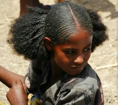 Ethiopian Braids, Ethiopian Hair, African Natural Hairstyles, Fulani Braids, African People, Cornrow Hairstyles, African Hairstyles, Afro Hairstyles, Braid Styles