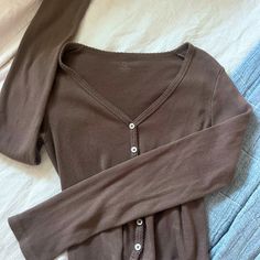 -One Size -Very Lightly Worn (Brand New Condition) Brown Long Sleeve Cotton Cardigan, Brown Button-up Cotton Cardigan, Brown Fitted Cotton Cardigan, Fitted Brown Cotton Cardigan, Brandy Melville Sweaters, Brown Long Sleeve, Brown Women, Womens Casual, Womens Casual Outfits