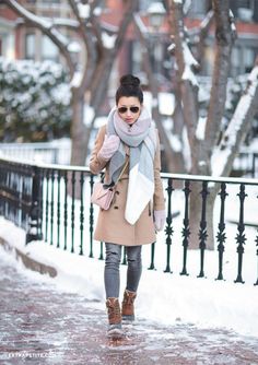 Stylish Winter Coats, Winter Coat Outfits, Winter Boots Outfits, Chique Outfit, Best Winter Coats, Extra Petite, Burberry Coat, Peacoats