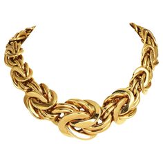 Compliment any outfit with an opulent look! This Heavy  1980s vintage graduated byzantine design link makes this piece a rare piece to find! Crafted in luxurious solid 18K yellow, high-quality links with a highly polished finish. A jaw-dropping piece perfect for an important occasion! Weighs 279.5 grams and the total length is approximately 16.5'", secured with an insert clasp and security latch.  Remains in Excellent Condition. Accompanied by an official appraisal document. Byzantine Design, Byzantine Jewelry, Byzantine Necklace, Byzantine Chain, Gold Link Necklace, Expensive Jewelry Luxury, Mens Gold Jewelry, 14k Yellow Gold Necklace, Necklace Craft