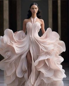 Creative Dress, Mini Dress Outfit, Unique Wedding Dresses, High Fashion Dresses, Outfit Night, Couture Mode, Weird Fashion, Fairy Fashion