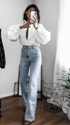 Stylish People, Summer Fits, Buy 2 Get 1 Free, Mode Inspiration, High Waisted Denim