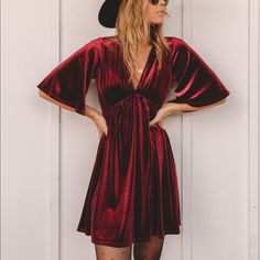 Super Cute And Comfortable. Great For Holiday Parties. S, M Or L Nwt Stil Inspiration, Mini Velvet Dress, Up Girl, Looks Vintage, Velvet Dress, Empire Waist, Fashion Inspo Outfits, Dress To Impress, Chic Style