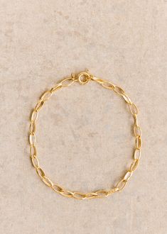 Fine gold-plated chain in mostly recycled brass;Length: 40 cm / 15.7 in Parisian Style, Gold Necklace, Recycling, Plating, Brass, Chain, Van, Gold