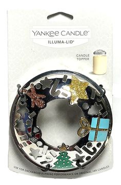 the yankee candle company christmas ornament set is packaged in a package with its packaging