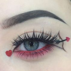 Makeup Zombie, Halloween Make-up Looks, Valentines Day Makeup, Valentines Makeup, Eye Makeup Designs, Makeup Eye Looks, Creative Eye Makeup