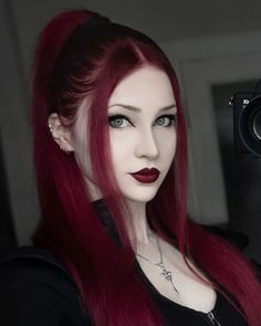 Gothic Hairstyles Long, Vampire Hairstyles, Gothic Hairstyle, Vampire Hair, Red Hair Inspiration, Cotton Candy Hair, Gothic Hairstyles, Goth Hair, Hot Green