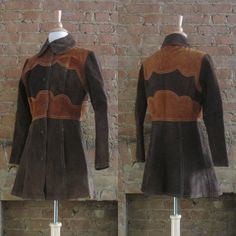 "○ 1960s mod two tone brown suede jacket ○ fit & flare \"princess\" silhouette ○ peter pan collar ○ cinched waist ○ chocolate brown & tawny brown color blocking ○ white top stitching ○ hip pockets ○ six button closure ○ jacket is fully lined ○ label: Gassy Jack ○ era: 1960s ○ fabric: suede ○ condition: excellent! ○ this is a vintage item and there is ONLY one! :: measurements :: ✂---------------------- ✿ bust 36\" (91cm) ✿ waist 32\" (81cm) ✿ hip 40\" (101cm) ✿ length 32\" (81cm) ✿ shoul Vintage Fitted Brown Outerwear, Fitted Retro Vintage Brown Outerwear, Fitted Brown Vintage Outerwear, Fitted Suede Outerwear For Fall, Fitted Vintage Leather Outerwear, Fitted Vintage Fall Outerwear, Fitted Vintage Outerwear For Fall, Brown Vintage Fashion Outerwear For Fall, Brown Vintage Outerwear For Fall