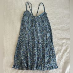 Brand: Universal Thread Size: Medium Color: Blue Floral Condition: Great, Never Been Worn (Nwt) Blue Sundress With Spaghetti Straps For Summer, Blue Spaghetti Strap Sundress For Summer, Blue Summer Mini Dress With Spaghetti Straps, Blue Sundress With Spaghetti Straps, Blue Sleeveless Dress With Ditsy Floral Print, Blue Mini Dress With Spaghetti Straps For Vacation, Blue Spaghetti Strap Mini Dress For Vacation, Blue Cotton Sundress For Vacation, Casual Blue Sundress With Spaghetti Straps