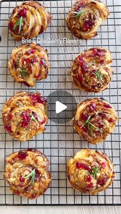 some food that is sitting on a wire rack