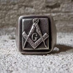 Elevate your Masonic style with our vintage silver Master Mason Blue Lodge Ring. Featuring a beautifully detailed Square & Compass G design, this adjustable ring is a perfect representation of your dedication and values. Own a piece of history and showcase your brotherhood with pride! We ship worldwide to 185 countries! Please allow 1-2 business weeks for your order to arrive. G Design, Adjustable Ring, Adjustable Rings, Compass, Vintage Silver, Vintage Rings, History, Square, Ring