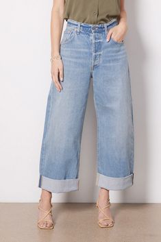 An ultra-relaxed fit defines these stylish wide leg jeans by Citizens of Humanity. The Ayla is crafted in non-stretch organic cotton denim with a button fly closure and rolled hems that can be worn uncuffed for a full-length look. Wear them from day to night with sneakers or strappy sandals. | CITIZENS OF HUMANITY Women's Ayla Baggy Jean, Size 29, Blue Autumn Fashion Work, Jeans For Fall, Inside Out Style, Cuff Jeans, Ladies Lunch, Baggy Jean, Cuffed Jeans, Brand Style Guide, Fall Shopping