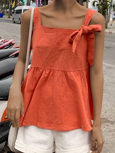 SPU:E5ISH5G818EPattern Type:SolidSleeve Type:SleevelessMaterial:CottonNeckline:Square-cut CollarOccasion:Daytime,Going outStyle:CasualTheme:SummerColor:Brick Red,WhiteSize:One-sizeShoulder (cm):One-size:42Length (cm):One-size:65Bust (cm):One-size:112Size ChartSizeShoulderLengthBustcminchcminchcminchOne-size4216.56525.611244.1 Spring Solid Color Sleeveless Blouse, Sleeveless Solid Color Summer Tops, Solid Color Sleeveless Summer Vest, Summer Sleeveless Vest In Solid Color, Summer Solid Color Tank Vest, Solid Color Tank Vest For Summer, Sleeveless Solid Color Beach Tops, Sleeveless Solid Color Tops For Beach, Solid Color Sleeveless Top For Beach