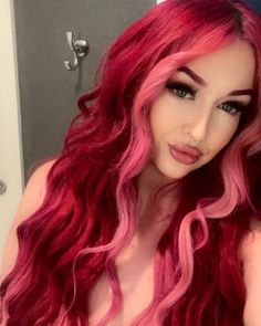 Bright Red Hair With Pink Highlights, Magenta And Red Hair, Hot Pink And Light Pink Hair, Red And Hot Pink Hair, Vivid Summer Hair Color, Pink Hair With Roots, Red Hair With Pink Money Piece, Dark Roots Red Hair, Pinky Red Hair