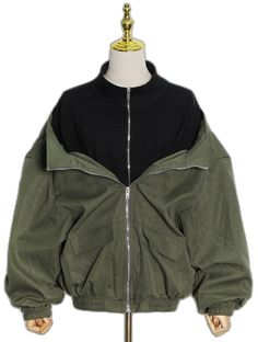 Trendy Green Fall Outerwear, Green Hooded Windbreaker For Fall, Trendy Long Sleeve Patchwork Track Jacket, Green Long Sleeve Windbreaker For Fall, Green Oversized Windbreaker For Spring, Oversized Green Windbreaker For Spring, Casual Dark Green Outerwear For Fall, Dark Green Long Sleeve Outerwear For Fall, Green Long Sleeve Outerwear For Fall