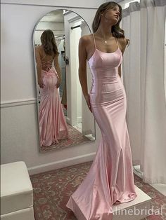 Pink Prom Dresses Satin, Pink Wedding Dress Aesthetic, Satin Long Prom Dress, Stile Blair Waldorf, Prom Dress With Train, 00s Mode, Prom Dress Inspo, Prom Inspo, Fest Outfits